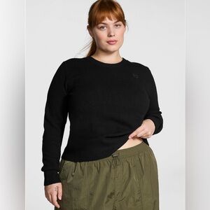 🆕 Victoria’s Secret PINK Collegiate Knit Crewneck Sweater - XL